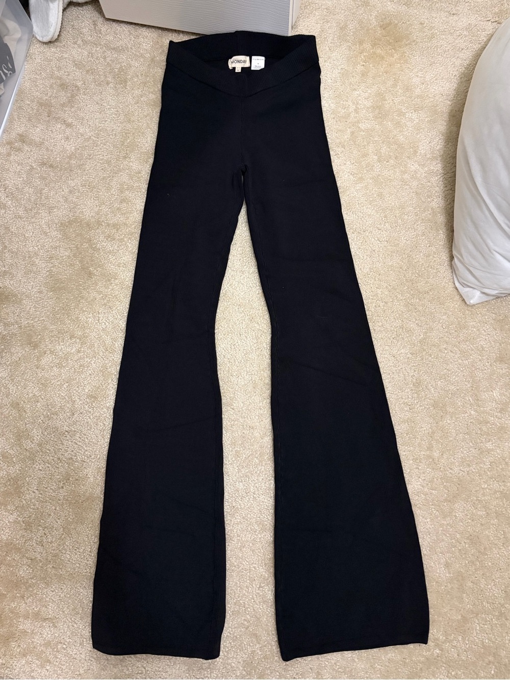 Size M - Monday Swim - Black Heavy Weight Ribbed Super Stretchy Pants.